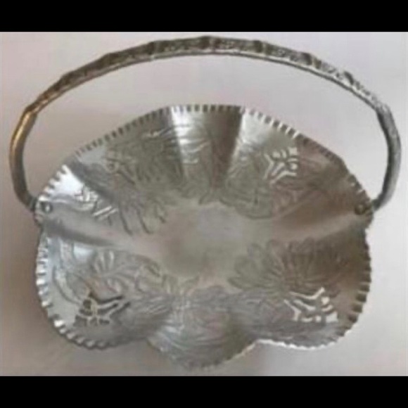 unknown Other - Hand forged vintage floral aluminum basket